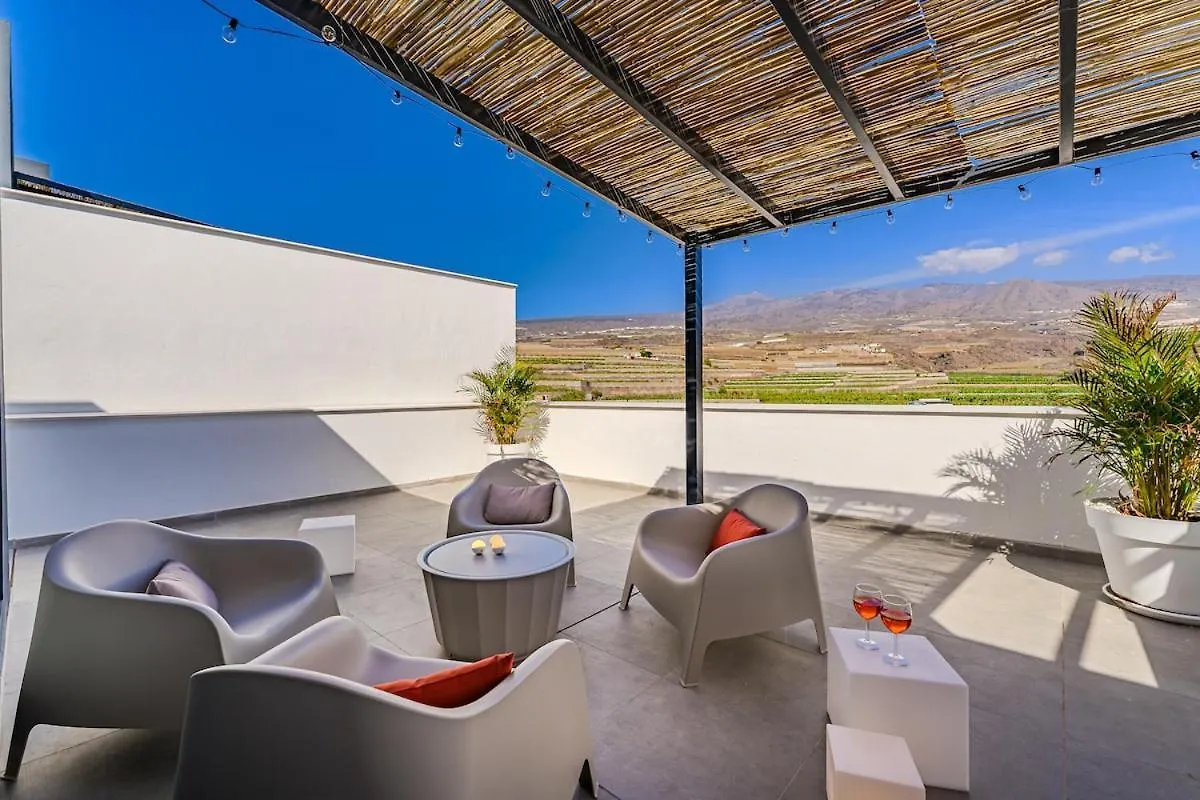 Cozy 2-Br Penthouse With Private Rooftop Terrace ギア・デ・イソラ 0*,